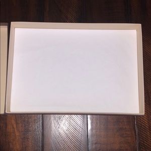 Louis Vuitton Accessories - Louis Vuitton Box Louis Vuitton Accessories - Louis Vuitton Box